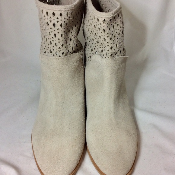 Michael Kors Laser Cut Booties - Picture 4 of 8